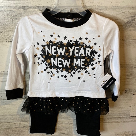 Other - Baby Girl New Years Outfit Size 12 Months NEW